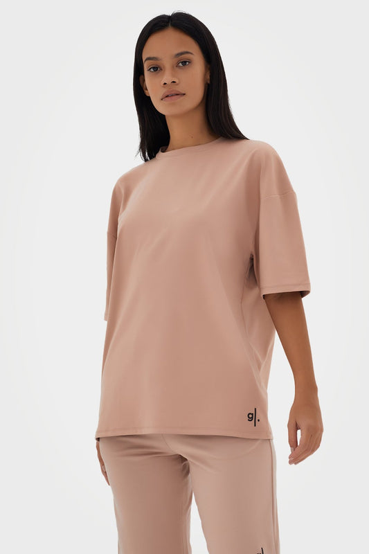 T-shirt oversize pour femmes, écoresponsable et adapté à toutes les morphologies