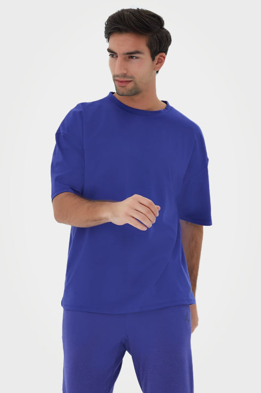 T-shirt oversize pour homme, écoresponsable et adapté à tous les corps