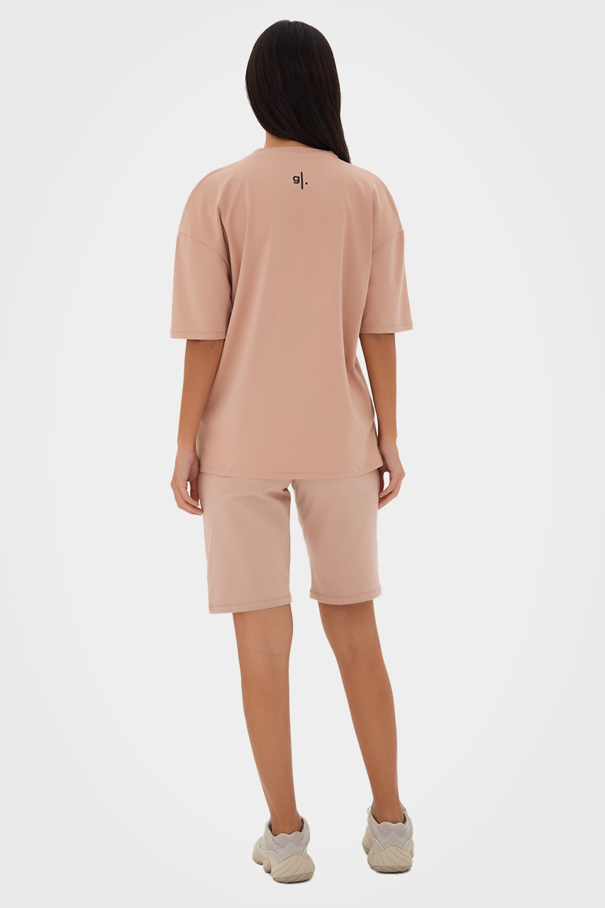 T-shirt oversize pour femmes, écoresponsable et adapté à toutes les morphologies
